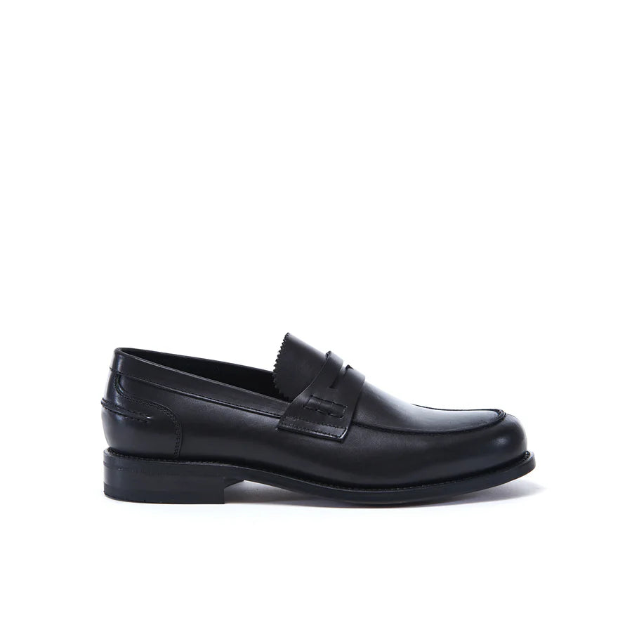 Onyx Edge Penny Loafer