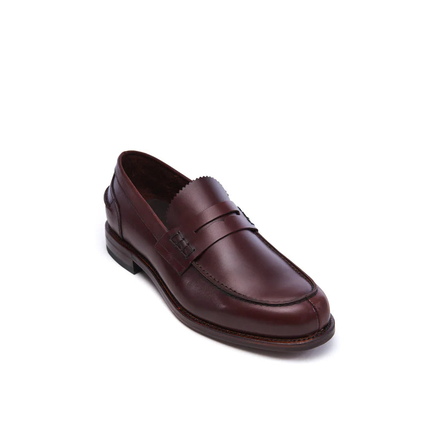 Maple Crest Penny Loafer